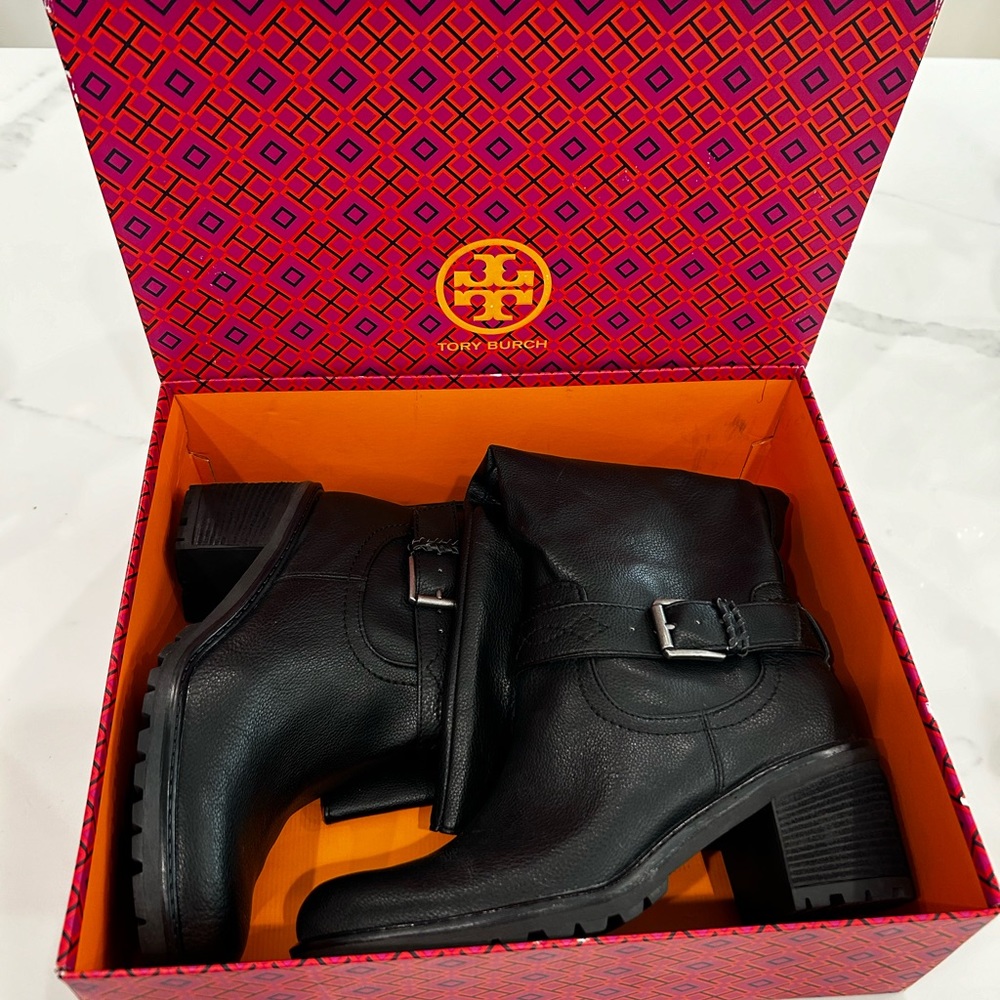 Brand New Tori Burch leather boots black knee high